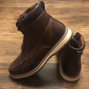 Men’s Casual Lace Up Boots
